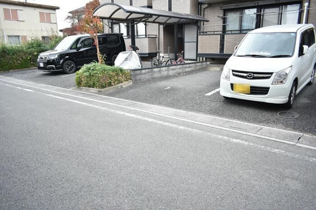 【駐車場】 | サンモール・ソシア　１