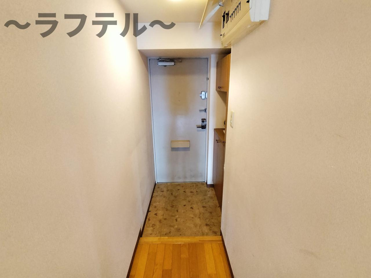 シャンゼール所沢の玄関|別部屋イメージ写真