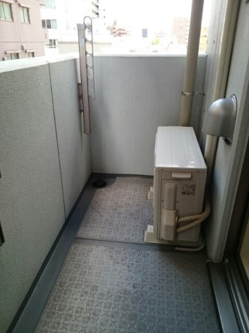 リヴィエールプラスのバルコニー