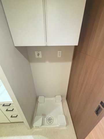 ローレルアイ堀江