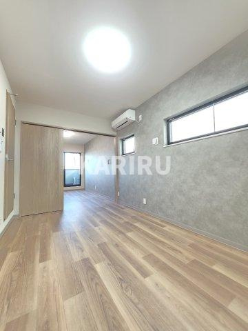 シェリル城北公園の洋室
