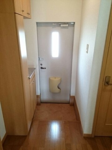 グレースなごみＡの玄関