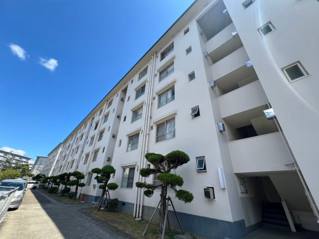 上高丸団地Ｄの外観