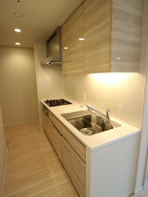 ＴＨＥ　ＣＯＵＲＴ　神宮外苑のキッチン|※写真は同タイプ住戸です。