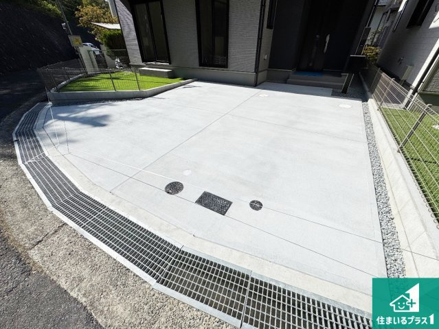■神戸市北区東有野台　新築一戸建ての駐車場|駐車スペース！散水栓があるので、こまめに愛車を洗えます！