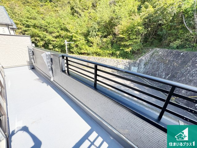 ■神戸市北区東有野台　新築一戸建てのバルコニー|日当たりのよいバルコニー！お部屋が開放的に！