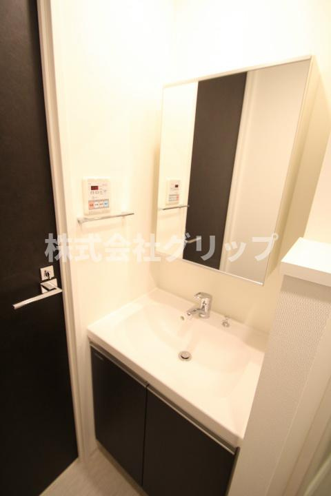PREMIUMCUBE関内の独立洗面台