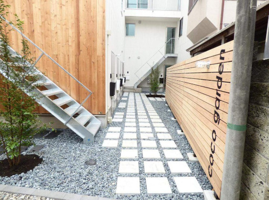 ココガーデン北千住のエントランス