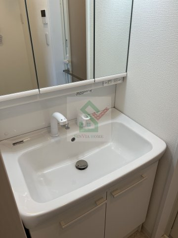 IKIひばりが丘の独立洗面台
