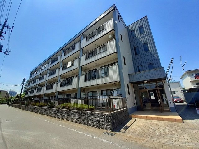 メトロポール東川口の外観