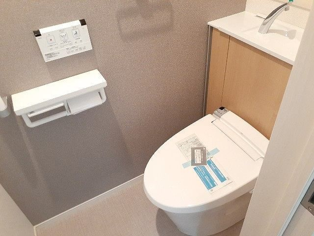 カーサ　フィオーレ　十王のトイレ