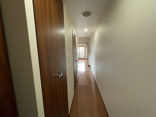 フェニックス日本橋高津の内装|明るい室内です