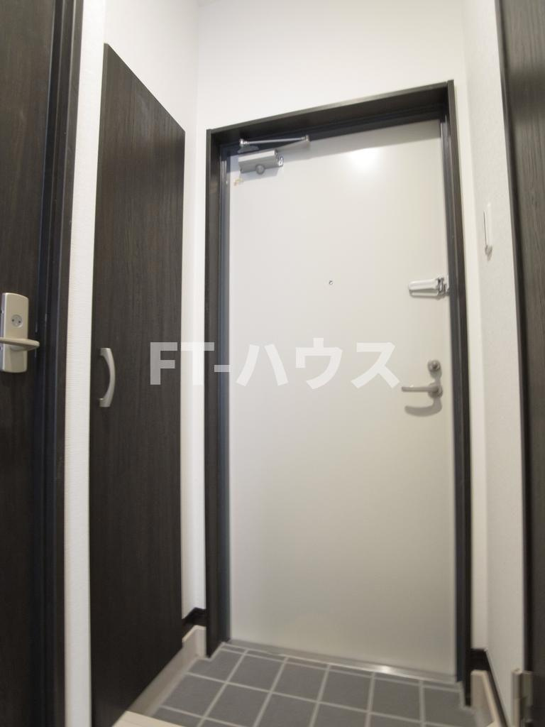 稲毛海岸レジデンスの玄関