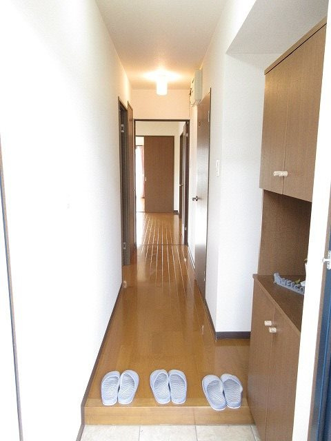グランデ の玄関
