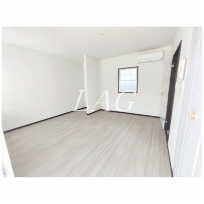 【居間・リビング】 | モナムール弦巻 | 洋室のお部屋です。