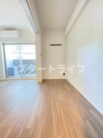 大阪市淀川区西中島７丁目の賃貸マンションの寝室