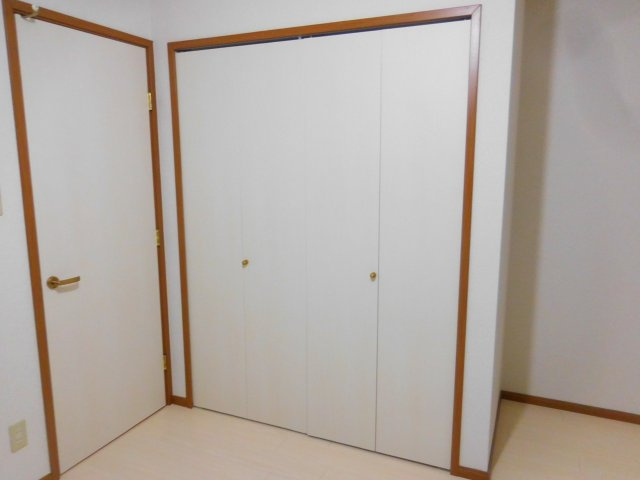 高槻市大塚町３丁目のアパートの内装
