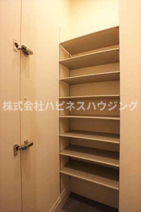 クレールモア203の玄関