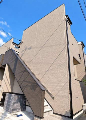 アンビエンテ千葉EAST館のエントランス