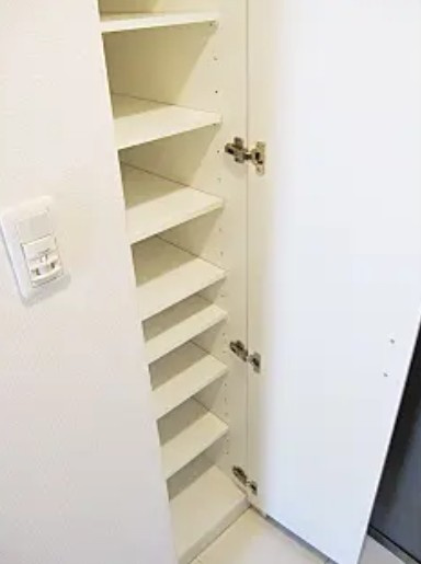 プレール・ドゥーク下井草の玄関