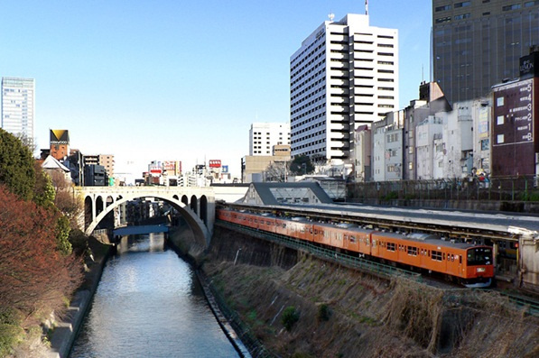 セジョリ御茶ノ水の周辺|駅周辺
