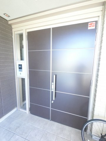 【エントランス】 | グレイスコート囲護台 | オートロック☆