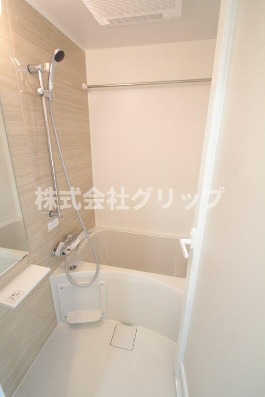 クレイシア横浜NORTHの浴室