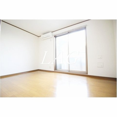 【居間・リビング】 | アムール 小金 JM HILLS | 洋室のお部屋です。