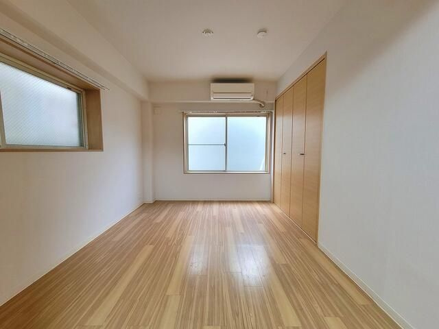 シャルム荻窪の寝室