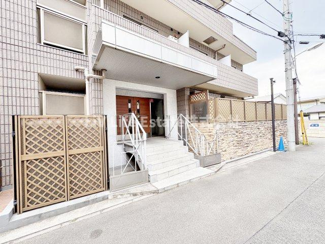 ａｓ　Ｃａｂｉｎｓのエントランス