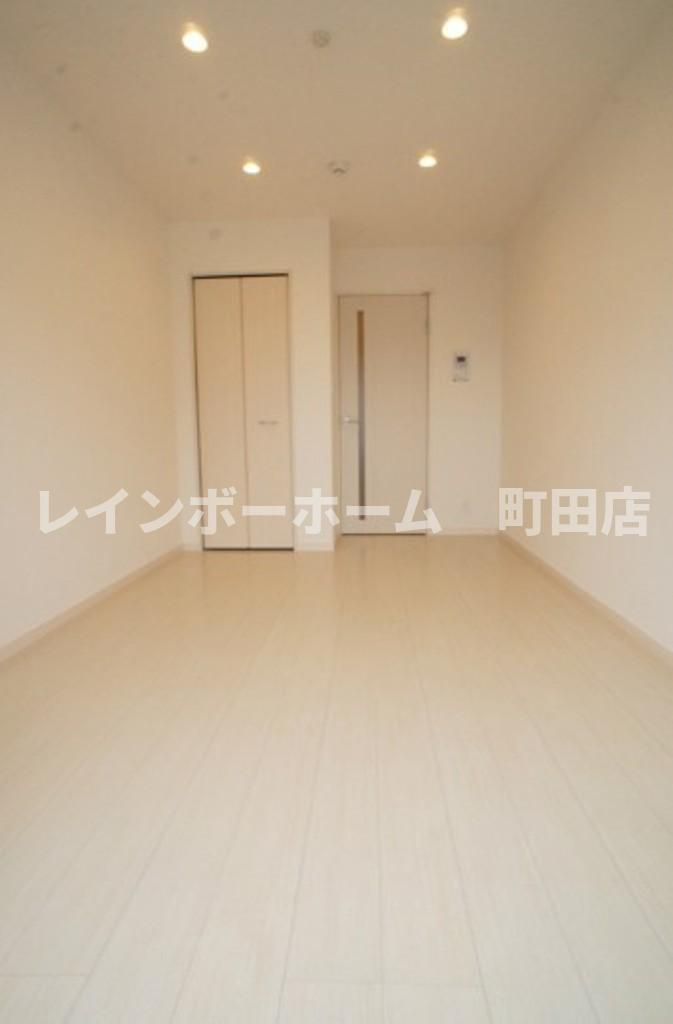 リブリ・厚木旭町2※初期費用分割あと払いサービス利用可能物件の居間・リビング