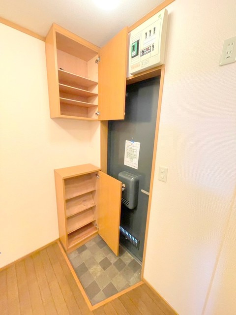 ハイム欅の玄関