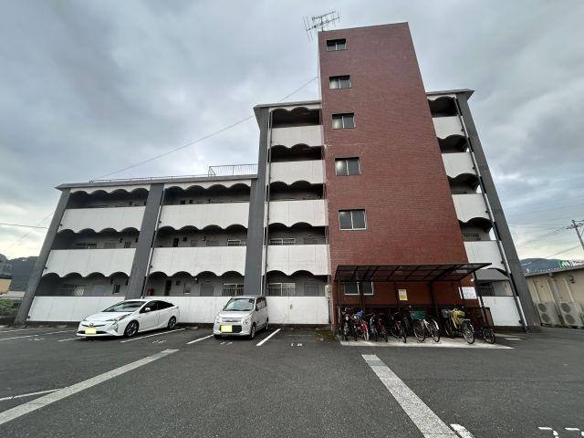 Regalo小倉南壱番館の外観