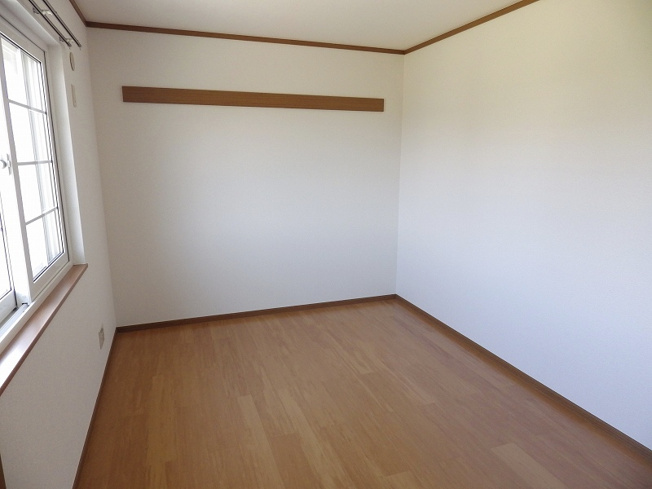 【寝室】 | セレーノ　オヴェスト | 別号室参考写真
