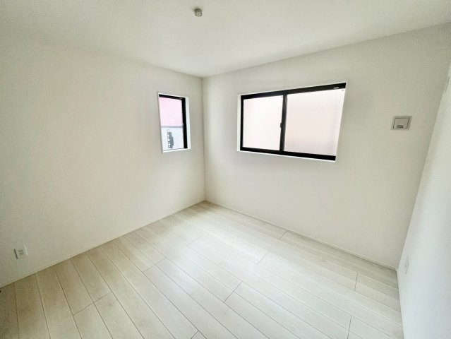 【仲介手数料無料】ふじみ野市駒林元町の洋室