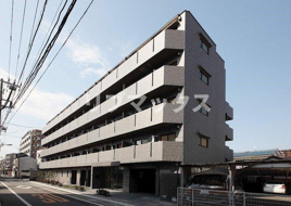 ルーブル大鳥居の画像