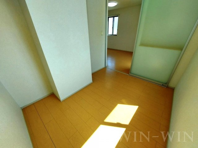 パーク サイド フジの洋室