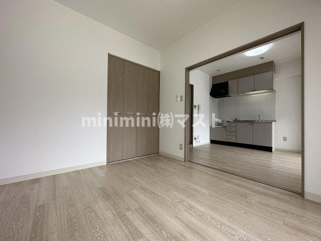 グランデージ今里の洋室|※建物内別間取参考写真