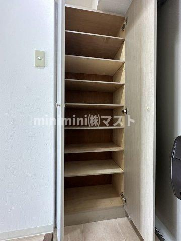 グランデージ今里の収納|※建物内別間取参考写真