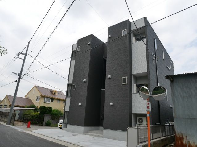ＣＢ大和田ディアコートの外観