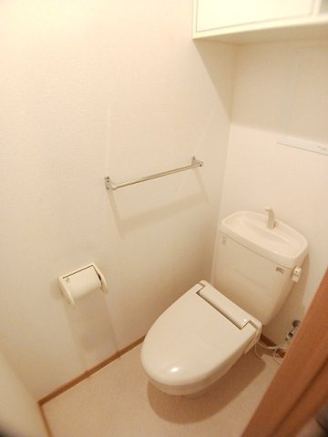 【トイレ】 | アルモニー | 落ち着いたトイレです