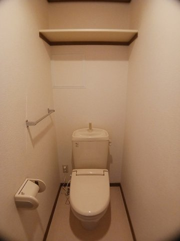 【トイレ】 | フォレストパレス五番館 | コンパクトで使いやすいトイレです