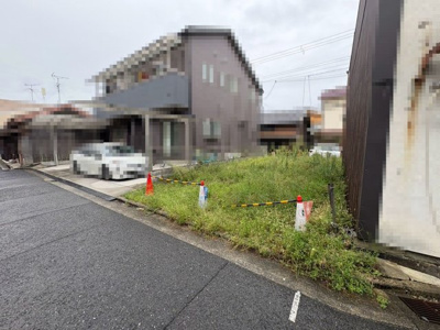 【外観】 | 中町　売土地 | 周辺にはスーパーや薬局など、商業施設がそろっていますよ！とても住みやすい環境です