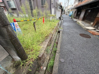 【前面道路含む現地写真】 | 中町　売土地 | 【個性あふれる住まいを実現できる「建築条件無の売土地」です】