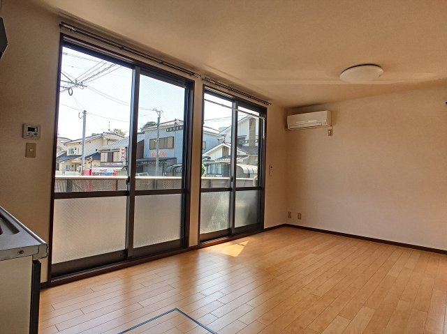 直方市新町１丁目のアパートのバルコニー