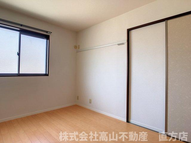 直方市新町１丁目のアパートの内装