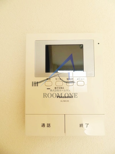 ＮＫダカリ東新町 のセキュリティ|モニター付きインターホンです。
