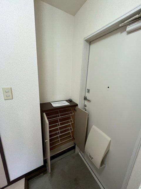 ガーデンハイツ緑ヶ丘　H棟の収納
