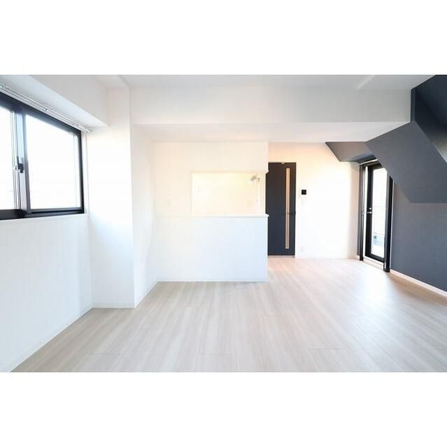 シャルム東陽の居間・リビング