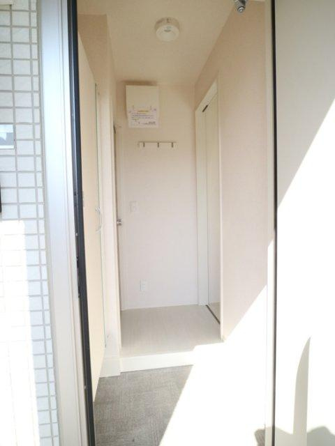 アネックス メイリンの玄関